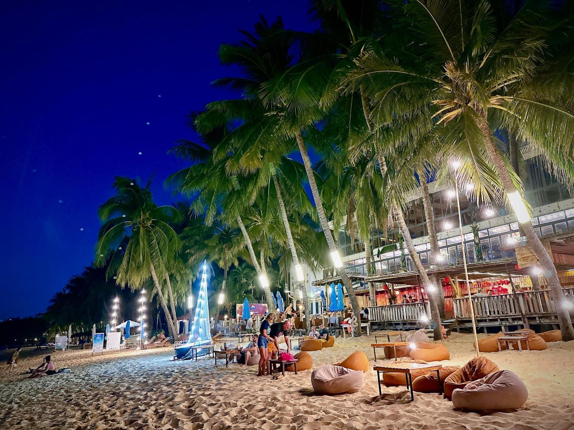 Hawaii Resort Phu Quoc Exterior photo