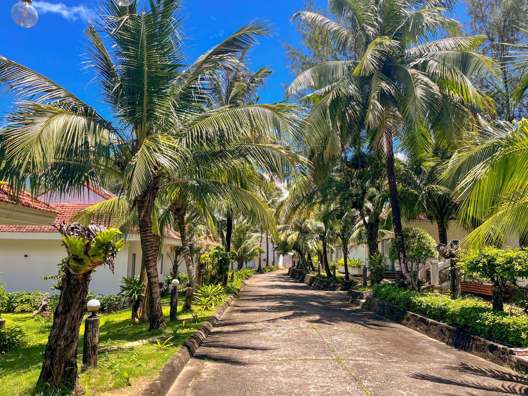 Hawaii Resort Phu Quoc Exterior photo