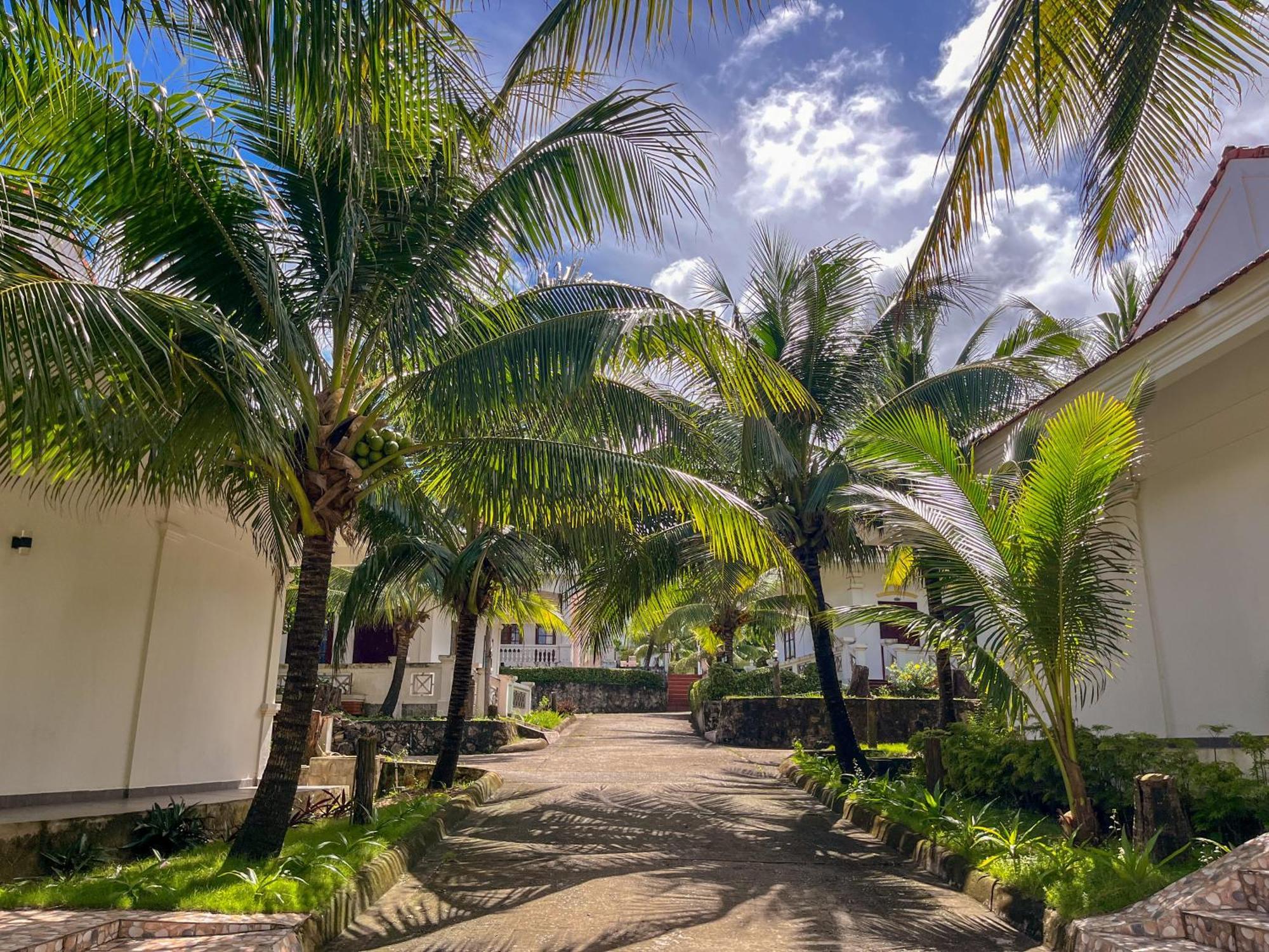 Hawaii Resort Phu Quoc Exterior photo